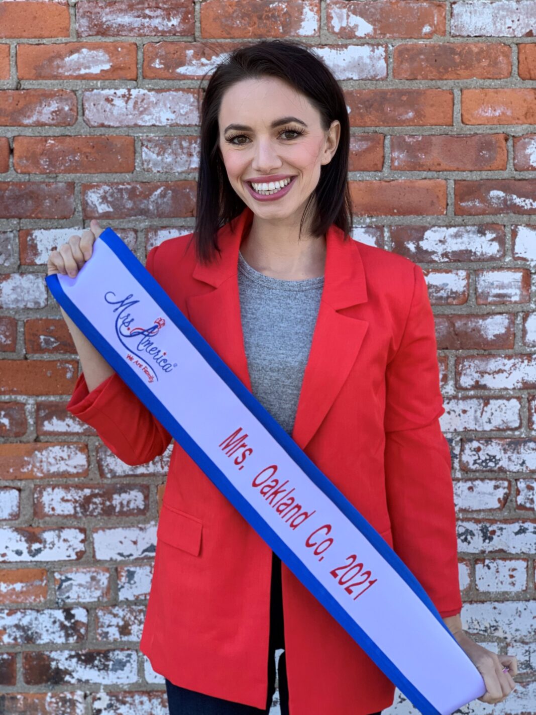 Mrs Michigan 2024 - Renee Charline