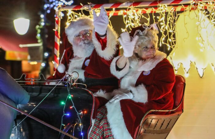 After two years, annual holiday parade makes bright return